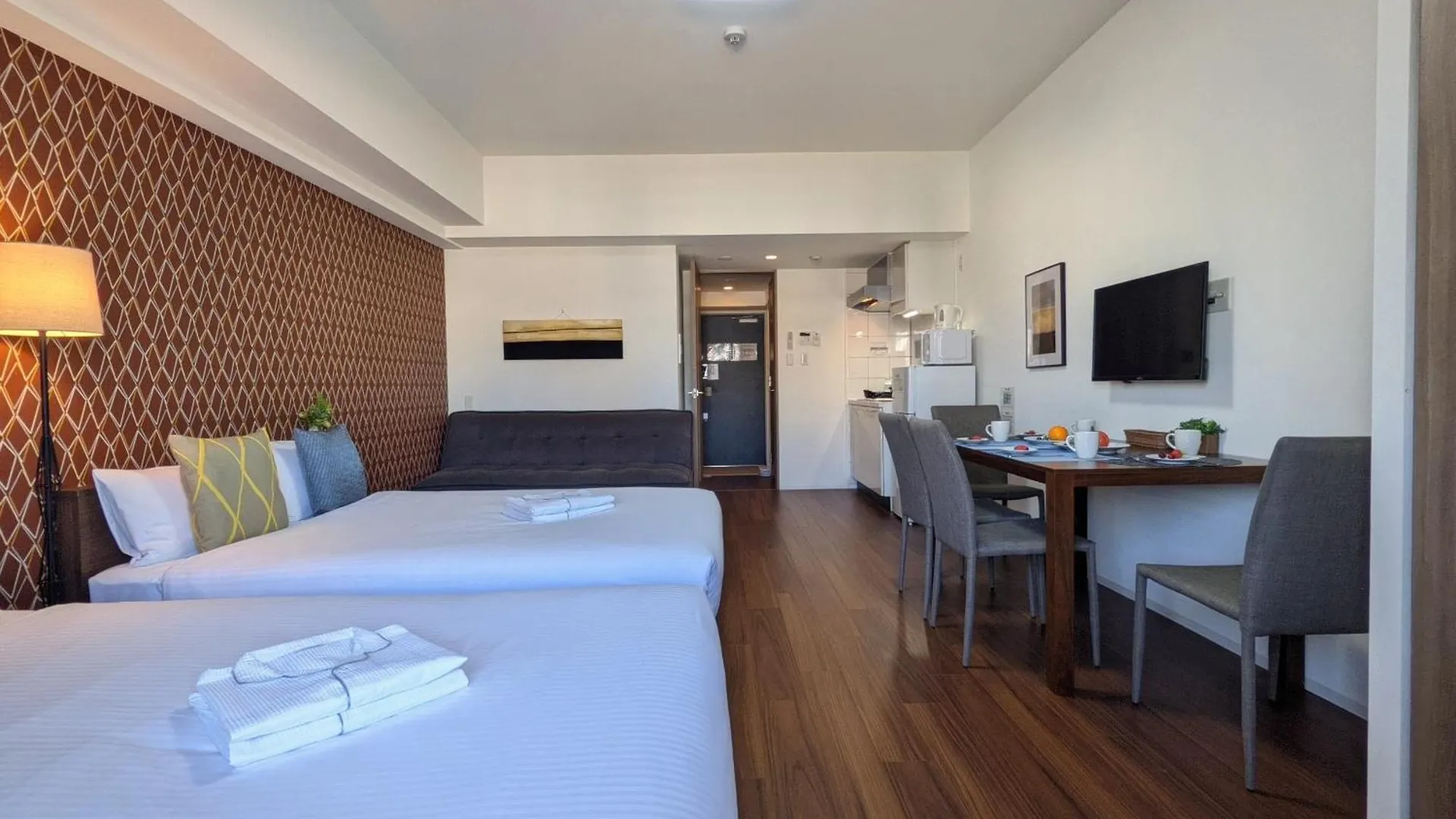 Eslead Hotel Namba Ebisu West Osaka Apartment